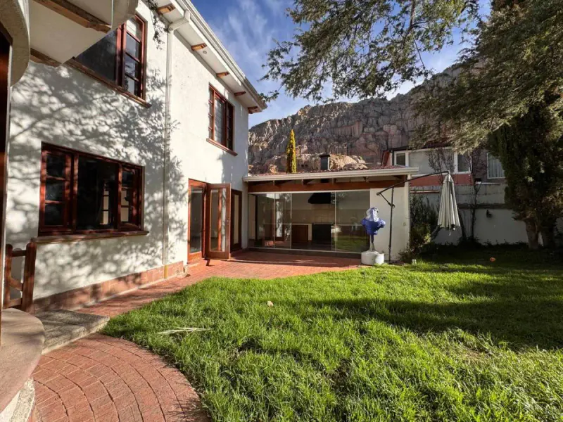 Foto 6 de Hermosa Casa en Anticretico en Sequoia
