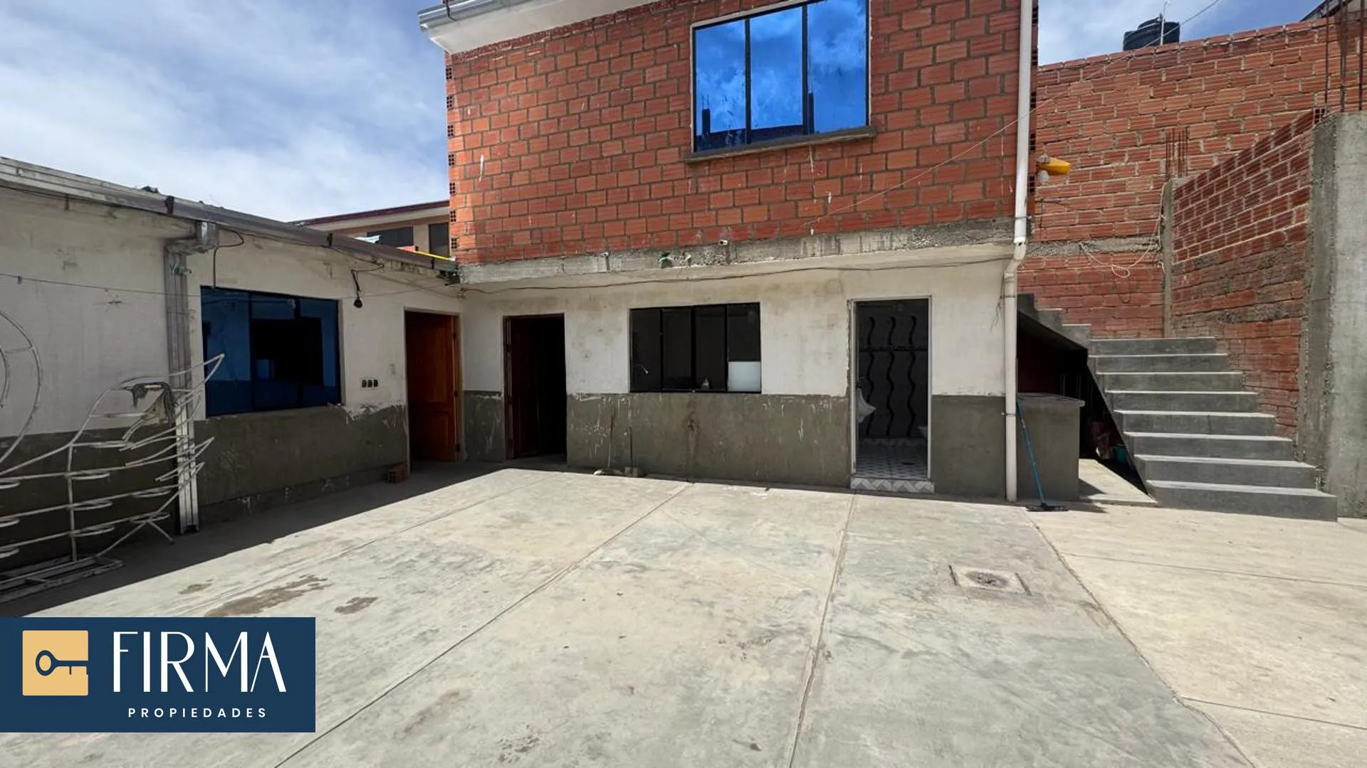 Foto 1 de Compra Esta Casa Como Terreno en El Alto