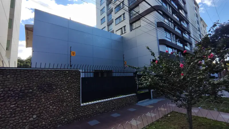 Foto 9 de Oficina Independiente de 10,30 M2 con Excelente Iluminación en Av. Ramón Rivero