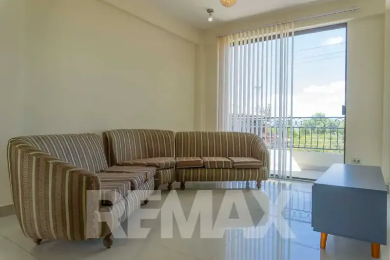 Foto 6 de Departamento amoblado de 3 dormitorios en alquiler en Tiquipaya con terraza y balcón