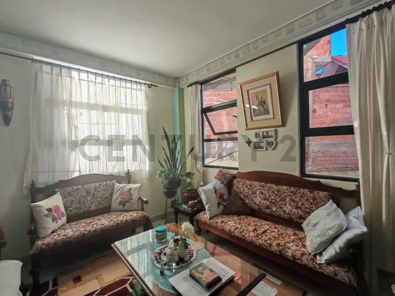 Foto 13 de Departamento en Venta con 2 Patios Privados, Barrio Libertadores (Planta Baja)