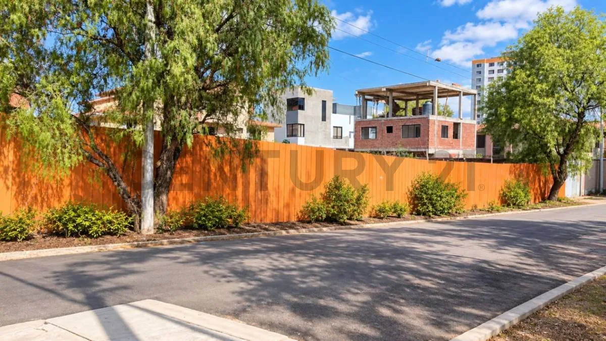 Foto 2 de Lote en Venta América Oeste Sarcobamba Opción a 4 Lotes Contiguos