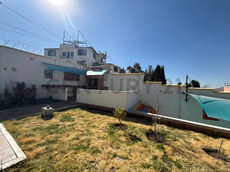 Foto 13 de Residencia Exclusiva en Achocalla-Inversión con Gran Proyección de Valor