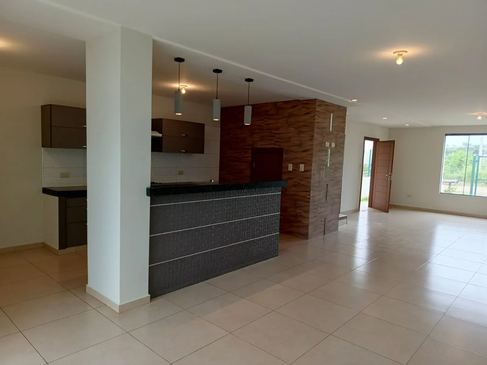 Foto 5 de Casa en Alquiler de 2 Pisos