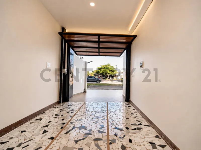 Foto 7 de Edificio Comercial en Venta Sobre Avenida Circunvalacion- Montero