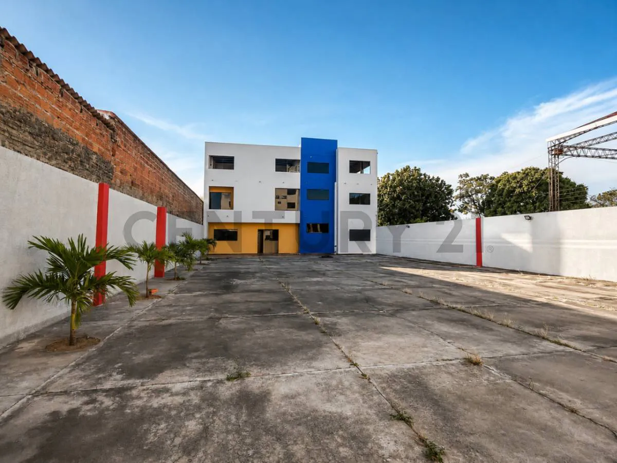 Foto 18 de Edificio Comercial en Venta Sobre Avenida Circunvalacion- Montero