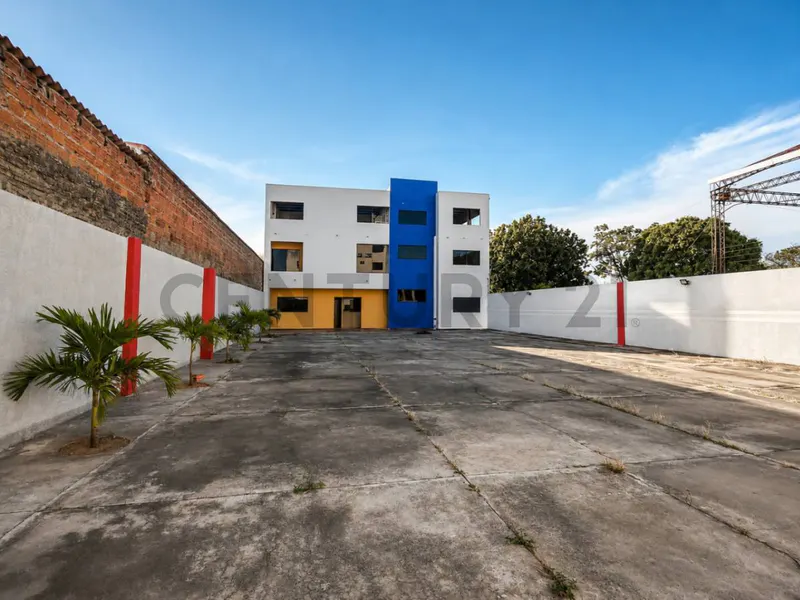 Foto 18 de Edificio Comercial en Venta Sobre Avenida Circunvalacion- Montero