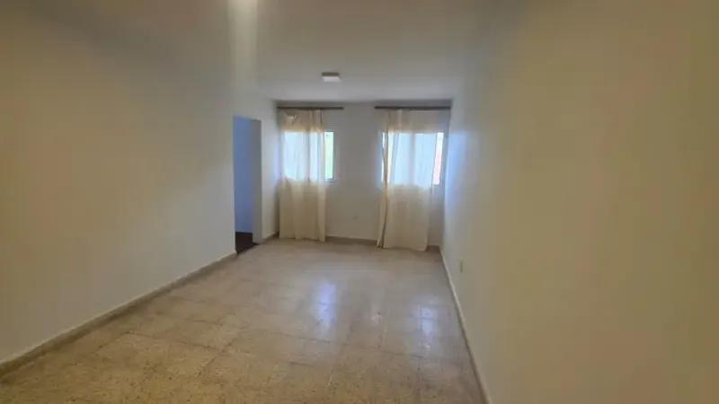 Foto 8 de Anticretico Monoambiente en Piso 1, Sobre La Av. España, Tarija