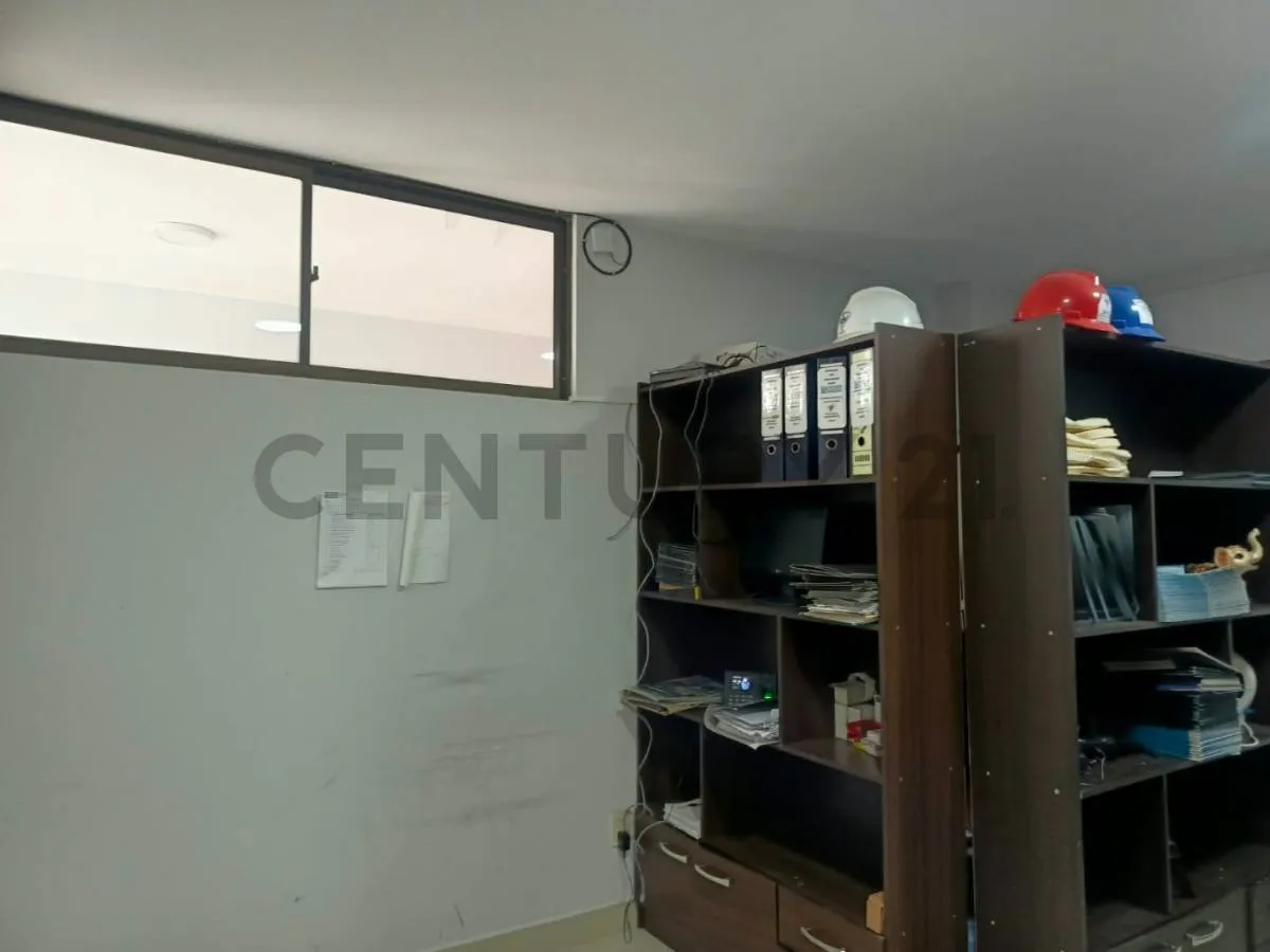 Foto 5 de Oficina en Alquiler, Zona Central, Sucre !!!