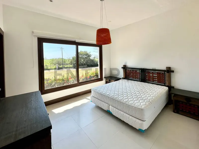 Foto 11 de Residencia Campestre de Lujo en Alquiler Tarumatú - Urubó