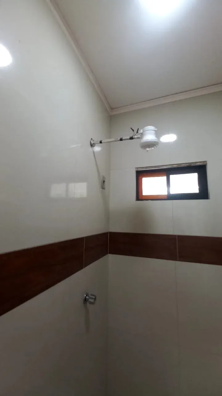Foto 4 de Linda Casa en Alquiler