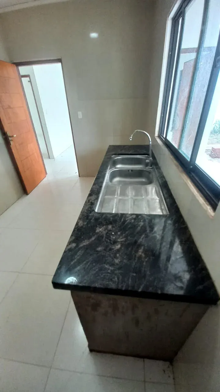 Foto 6 de Linda Casa en Alquiler
