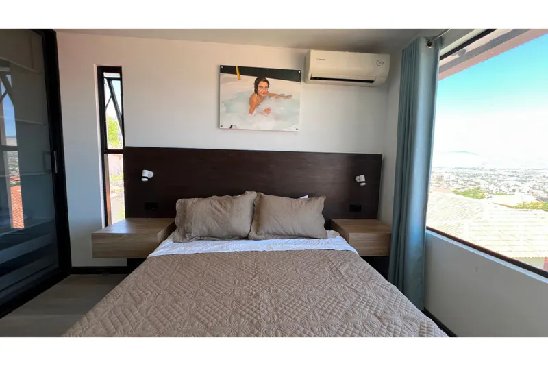 Foto 14 de ✨ Exclusiva Residencia de Lujo – Condominio Bella Vista Elegancia y Confort ✨