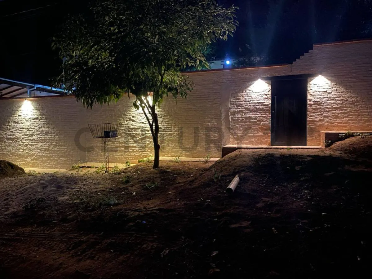 Foto 1 de Venta de Cabaña amoblada en Mairana