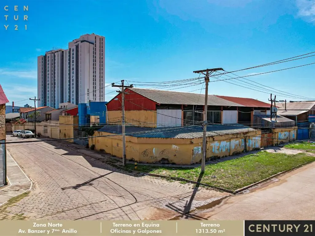 Foto 2 de En Venta | Galpón ubicado en el 7mo anillo Av. Banzer