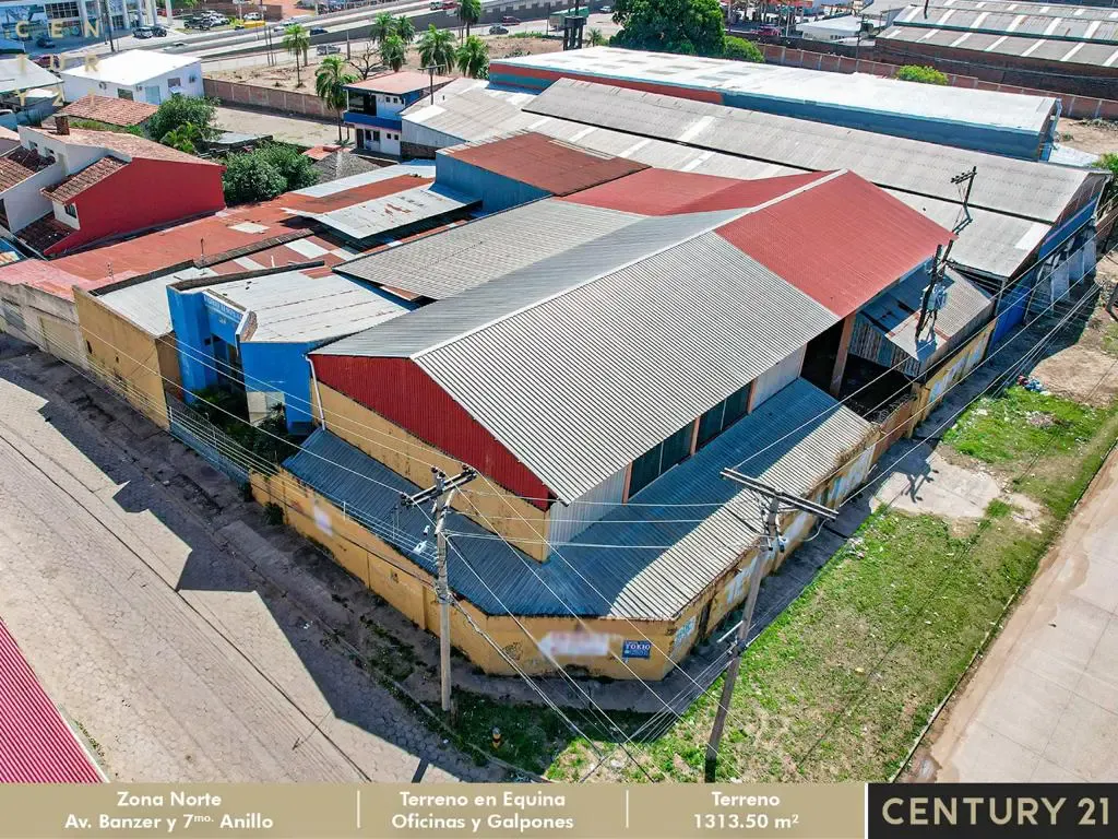 Foto 3 de En Venta | Galpón ubicado en el 7mo anillo Av. Banzer