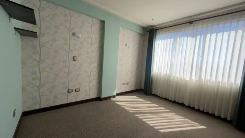 Foto 12 de 🏙️ Departamento en Alquiler 185 M² | Av. Santa Cruz | Edificio Boheme