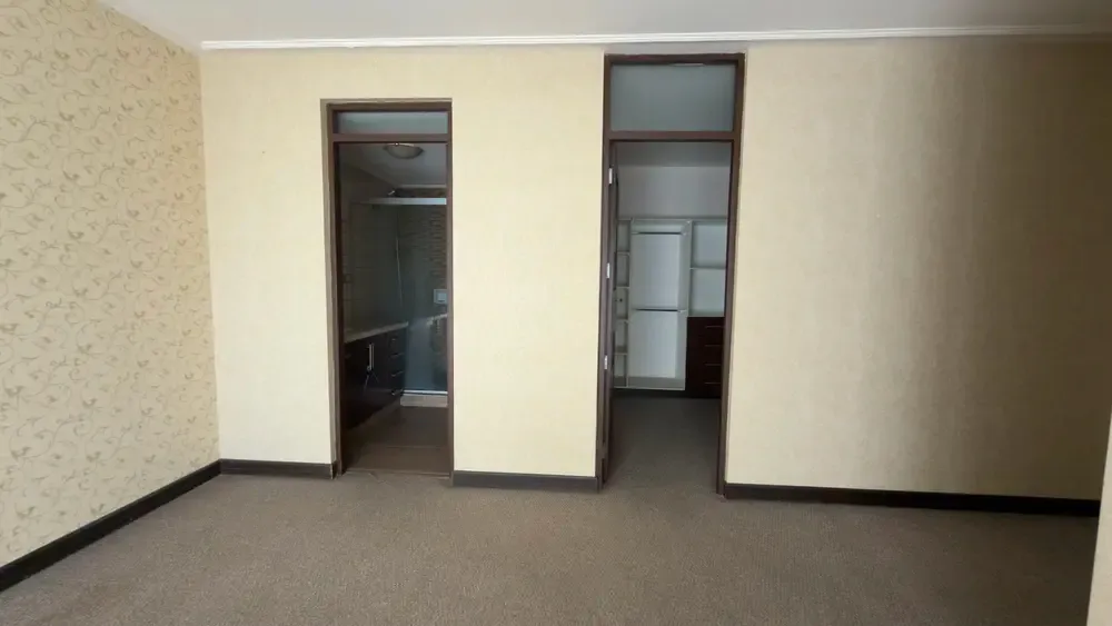 Foto 14 de 🏙️ Departamento en Alquiler 185 M² | Av. Santa Cruz | Edificio Boheme