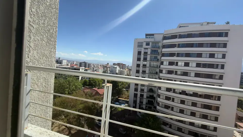 Foto 16 de 🏙️ Departamento en Alquiler 185 M² | Av. Santa Cruz | Edificio Boheme