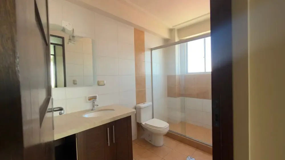 Foto 9 de 🏙️ Departamento en Alquiler 185 M² | Av. Santa Cruz | Edificio Boheme