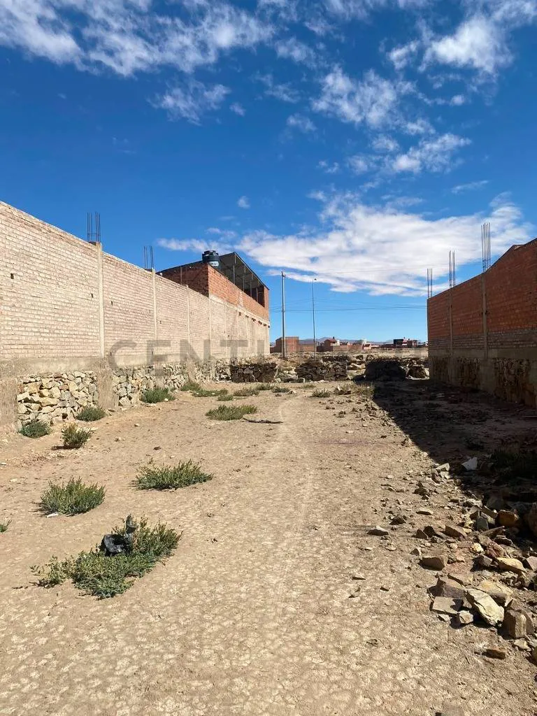 Foto 1 de Venta de Terreno Apto para Construcción