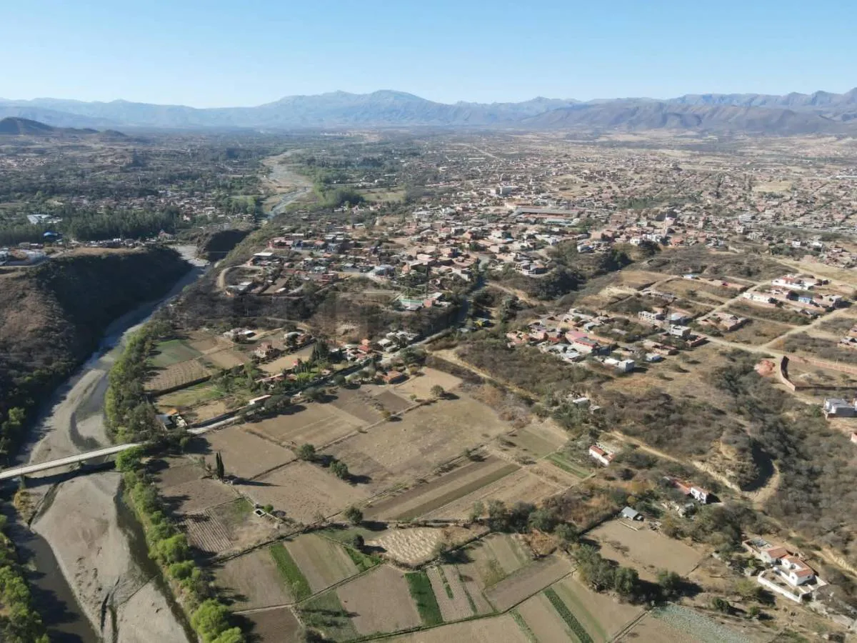 Foto 4 de Hermoso Terreno Urbano en Venta - Barrio Paraiso Aranjuez