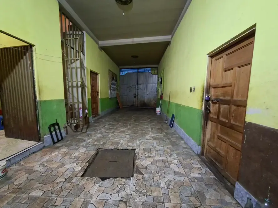 Foto 9 de Casa en Venta Sobre Av Dos Postes