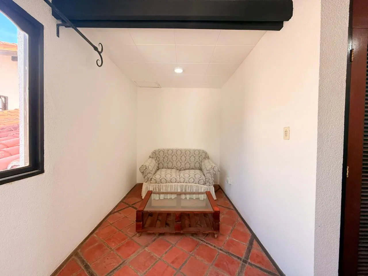 Foto 4 de Oficina duplex en alquiler - Barrio Urbari