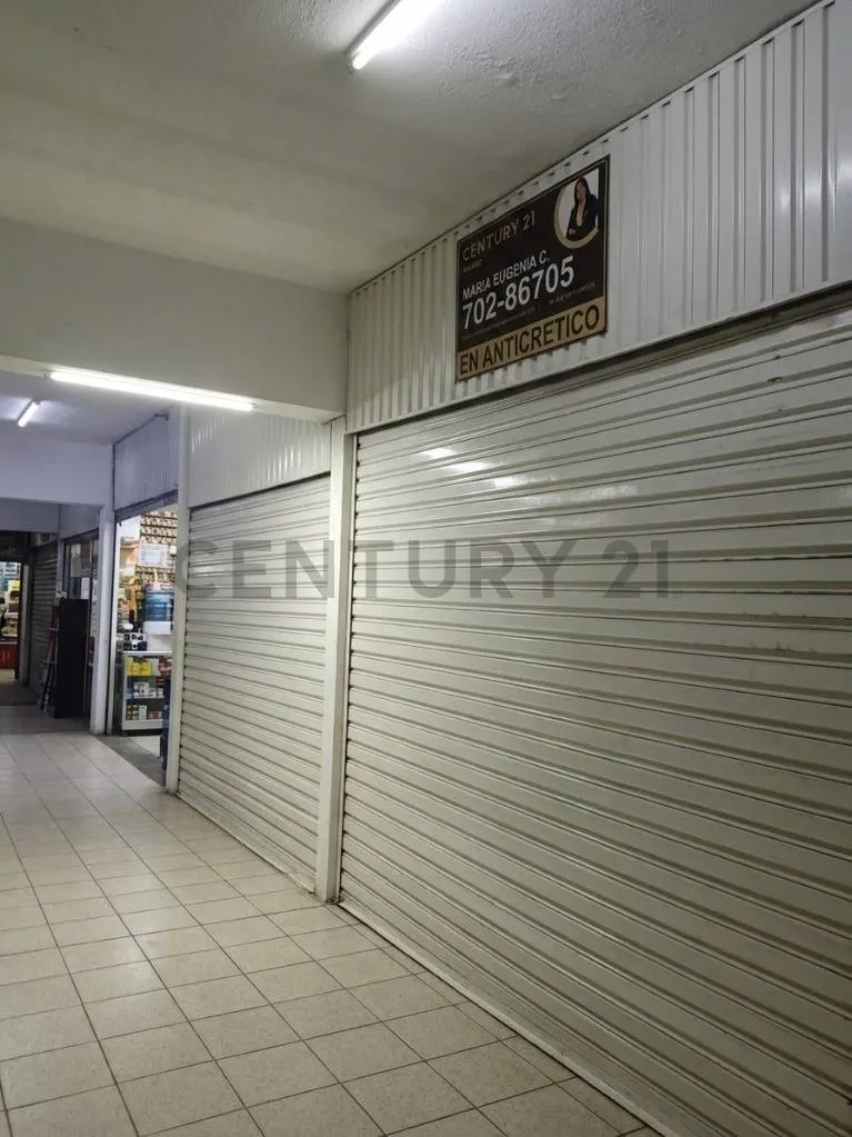 Foto 2 de Local comercial en esquina, en Anticrético en Comercial Mutualista