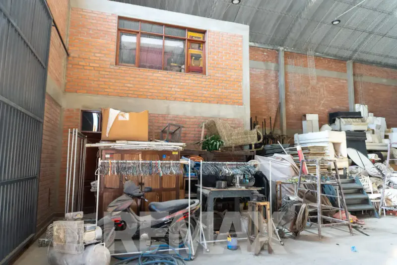 Foto 11 de Galpón Comercial en Alquiler – Ubicación Estratégica y Excelente Accesibilidad