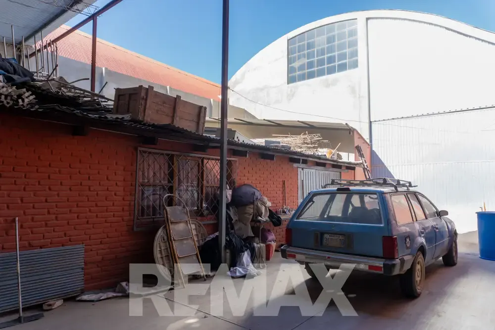 Foto 18 de Galpón Comercial en Alquiler – Ubicación Estratégica y Excelente Accesibilidad