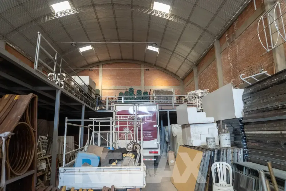 Foto 14 de Galpón Comercial en Alquiler – Ubicación Estratégica y Excelente Accesibilidad