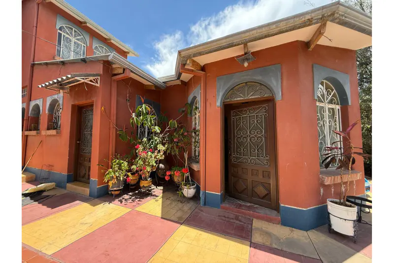 Foto 17 de Casa en venta Urbanización "La Floresta" - Taipichullo