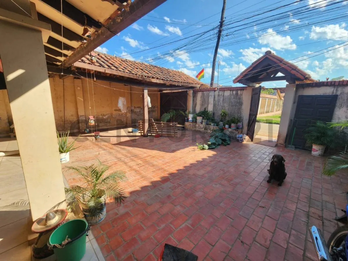 Foto 4 de Casa amplia para comercio