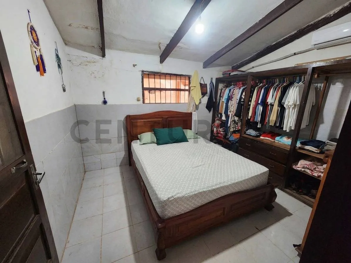 Foto 8 de Casa amplia para comercio