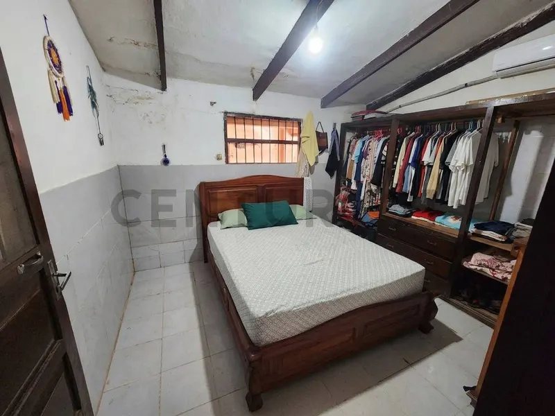 Foto 8 de Casa amplia para comercio