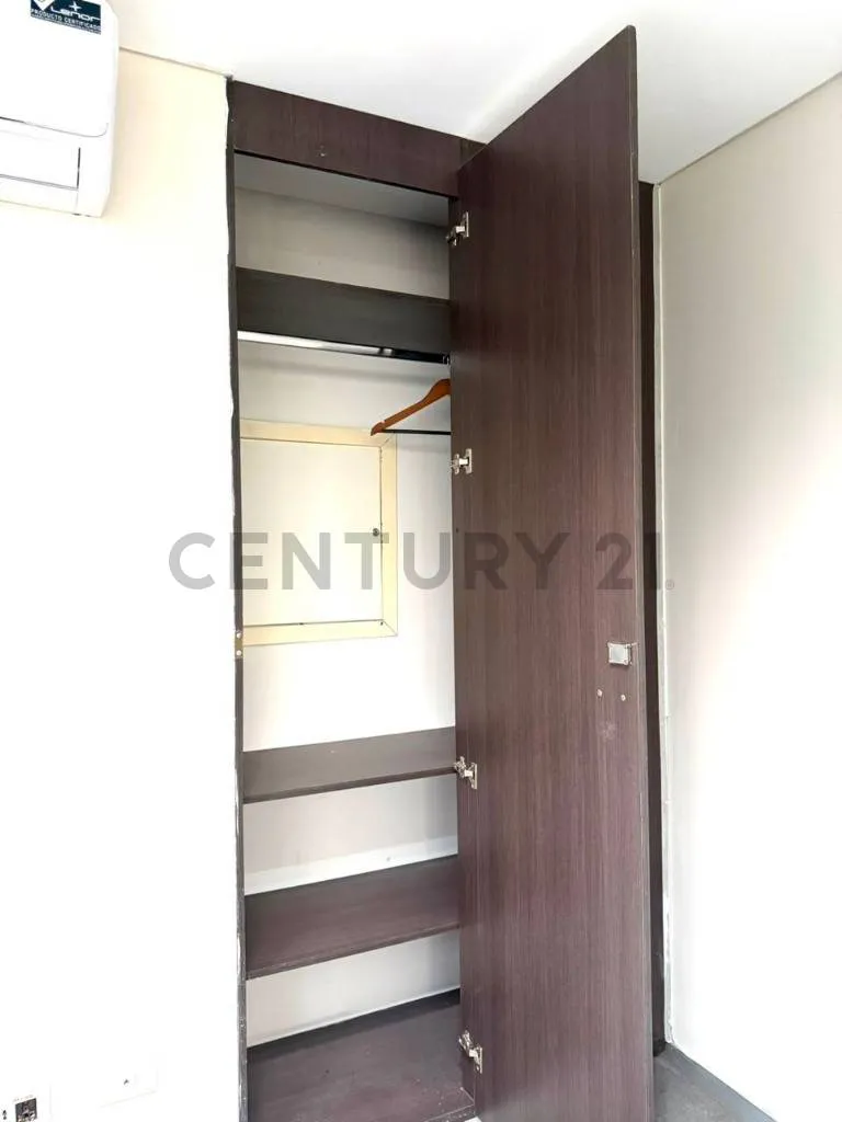 Foto 6 de Oficina de Lujo en Venta con 2 Garajes y 2 Bauleras