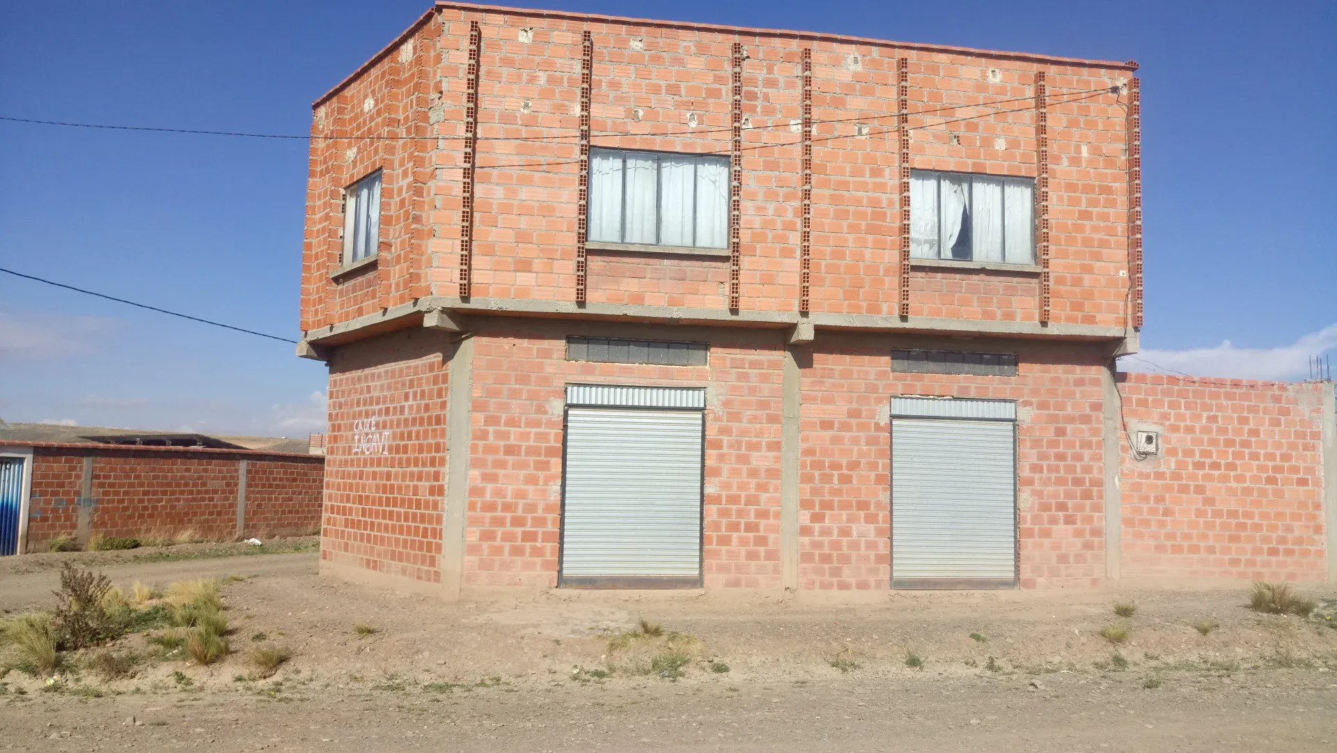 Foto 4 de En venta una casa de 316mts2 llamar al:79507461