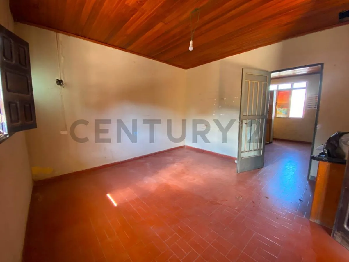 Foto 2 de Casa en Venta a solo 1½ cuadras de la Plaza Principal de Puerto Suárez