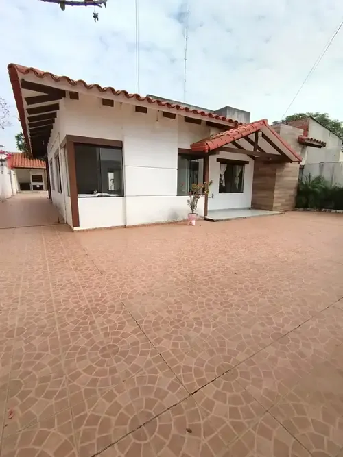 Foto 9 de Casa amplia en venta en Montero, 500 m² de terreno y 4 dormitorios