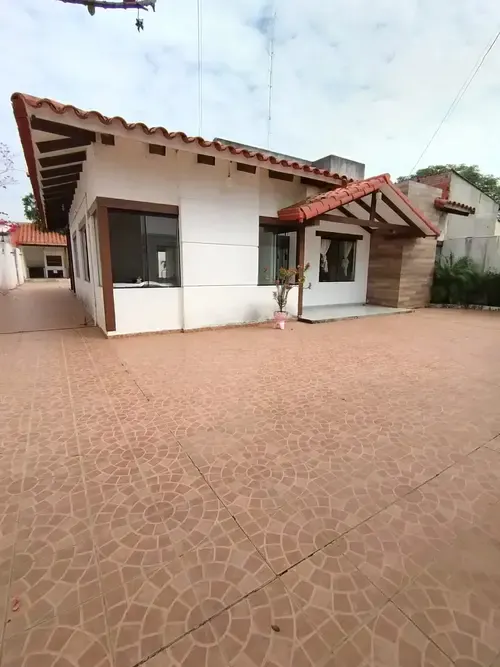 Foto 9 de Casa amplia en venta en Montero, 500 m² de terreno y 4 dormitorios