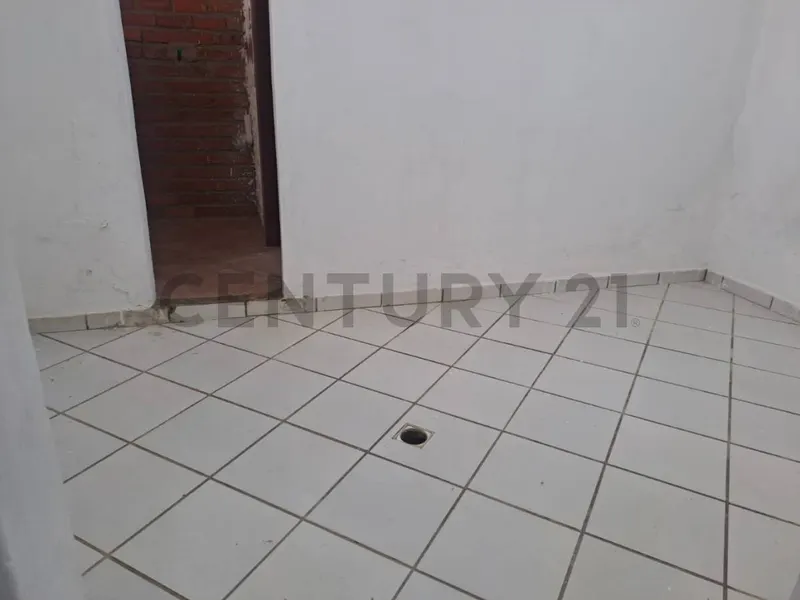 Foto 6 de Monoambiente con Aire Acondicionado Centrico, Cercado Beni