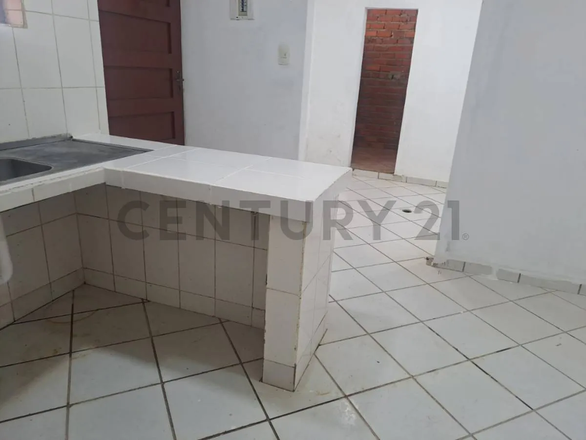 Foto 5 de Monoambiente con Aire Acondicionado Centrico, Cercado Beni