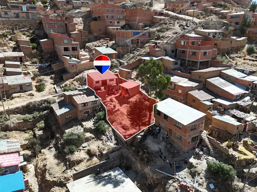 Foto 2 de Terreno en venta de 246,35 m² en Urb. Virgen del Socavón II, zona oeste de Oruro