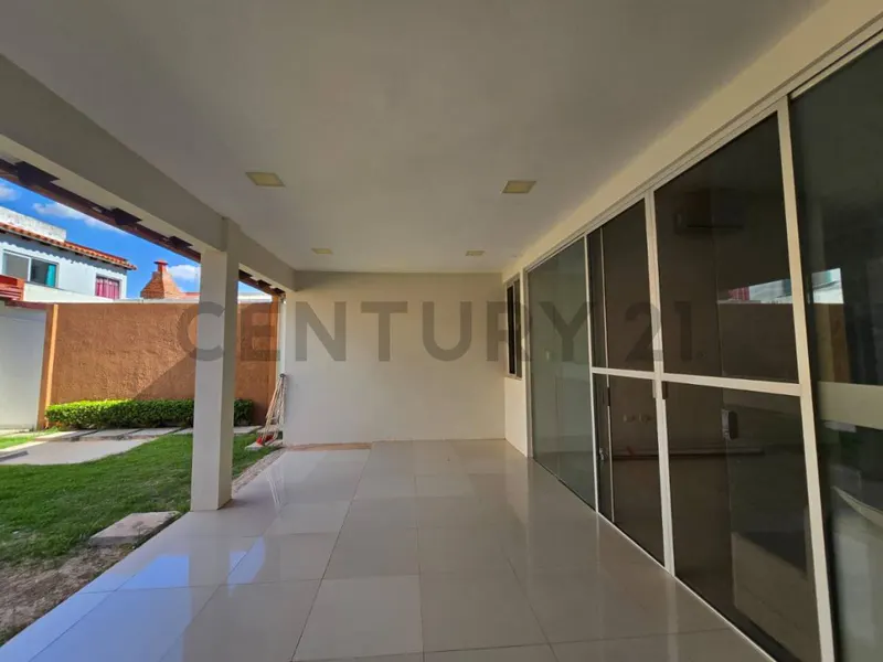 Foto 11 de Hermosa Vivienda y en Zona Residencial!
