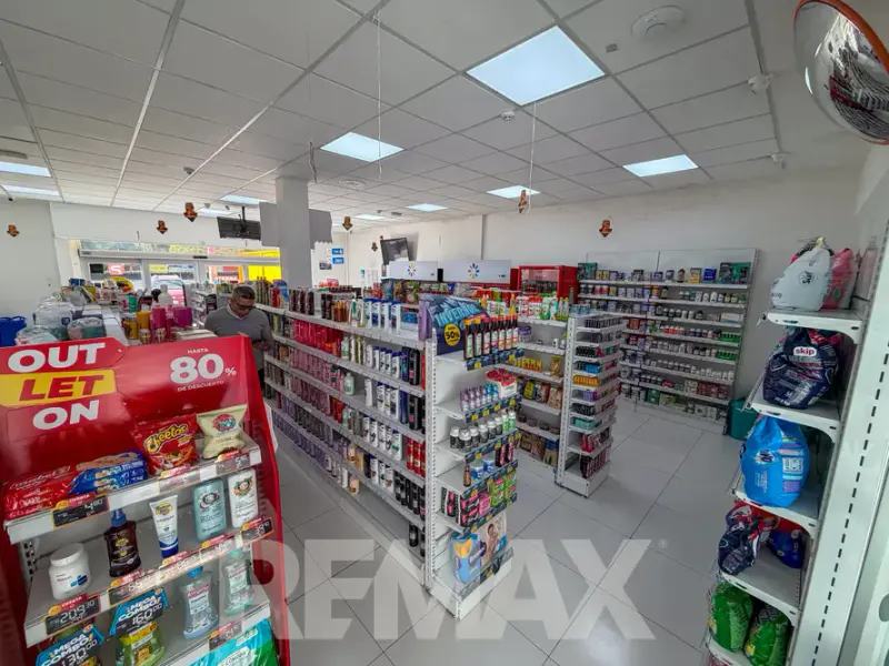 Foto 13 de Inmueble Comercial en Venta – Ubicación Estratégica sobre Av. Villazón Excelente oportunidad de inversión en una de las