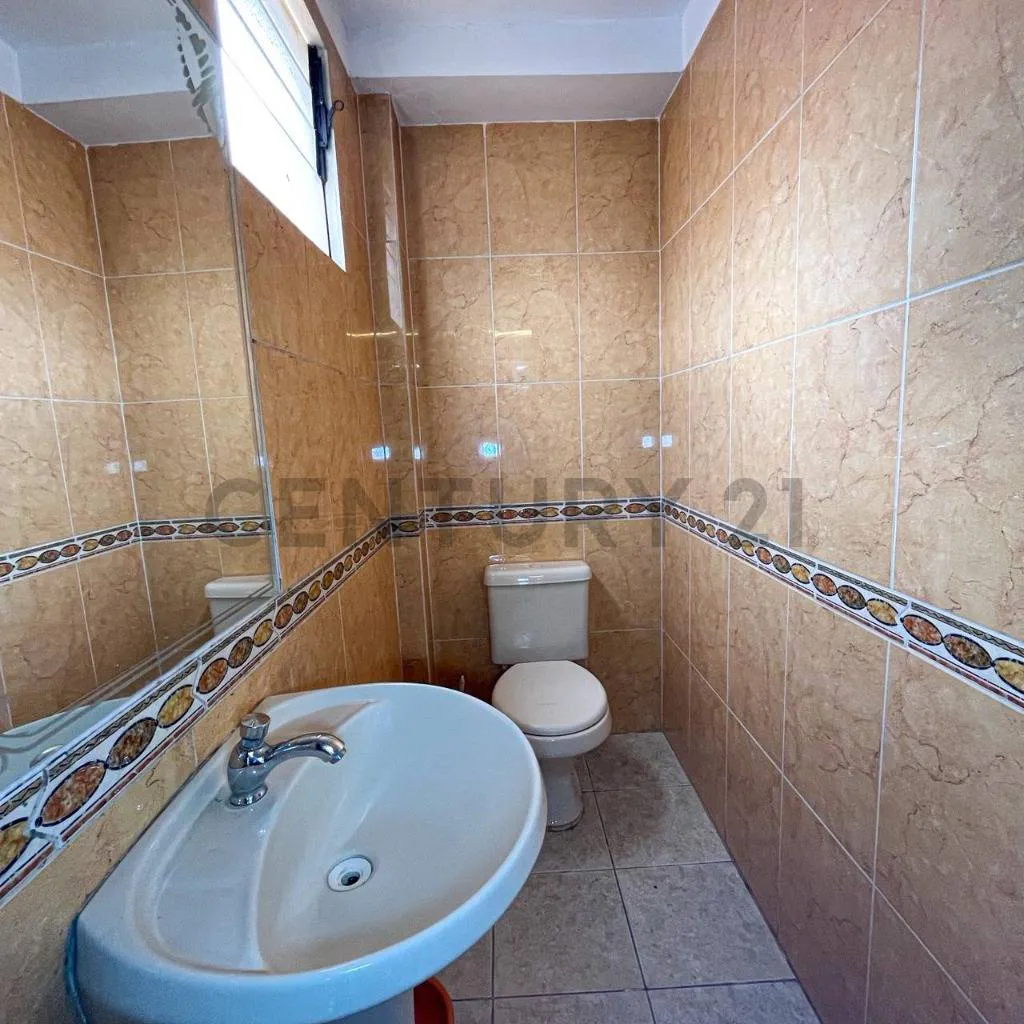 Foto 2 de Local Comercial en Venta