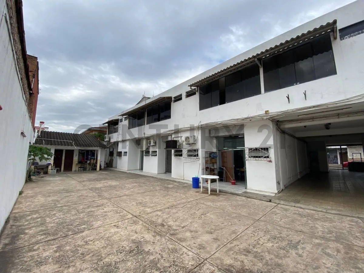 Foto 2 de Edificio Comercial en Venta | Centro de Santa Cruz