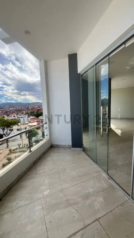 Foto 8 de Departamento de Lujo a Estrenar en Alquiler