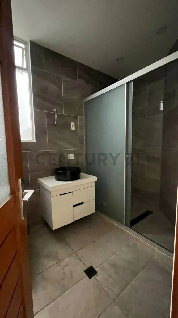 Foto 17 de Departamento de Lujo a Estrenar en Alquiler